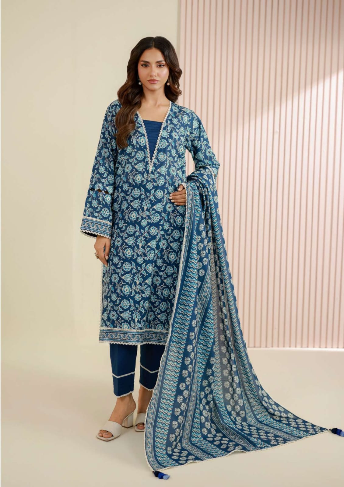 Premium Summer Lawn Suit 3 Piece (Shirt + Dupatta + Salwar) – 30% OFF | Kashmir Clothes Center